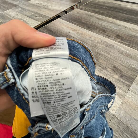 Levis 514 Mid Wash Blue 34x33 Straight Fit Stretch Faded Denim Jeans Red Tab - Picture 5 of 13